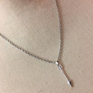 Silver arrow charm pendant chain link necklace